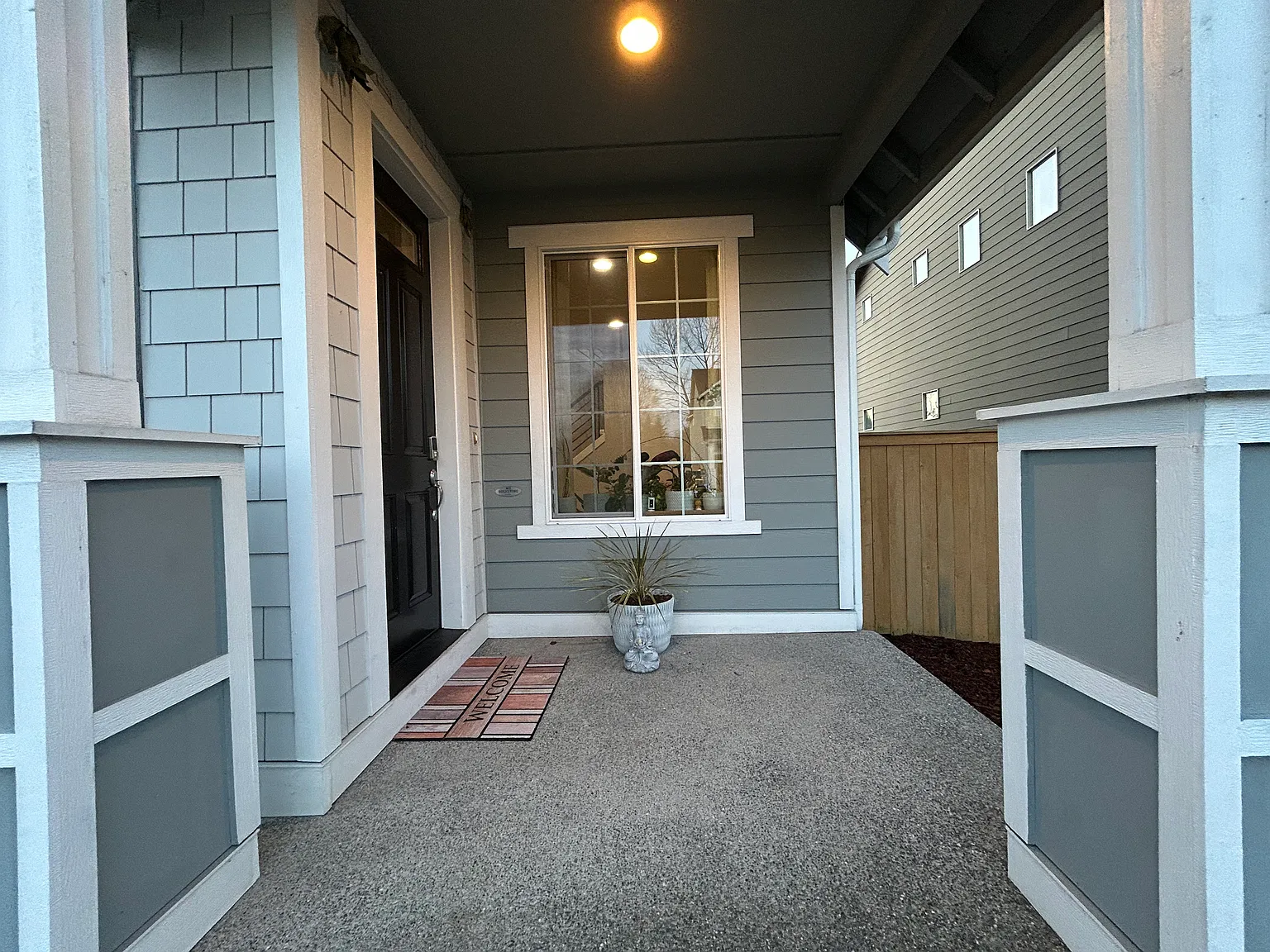 4 bed, 2.5 bath, 2350 sqft, $3,400 — Photo 3