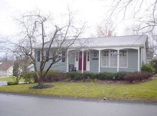 825 6th St, Patterson Heights, PA 15010