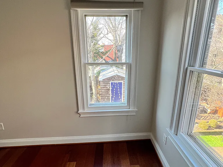 5 Dean St — Photo 46