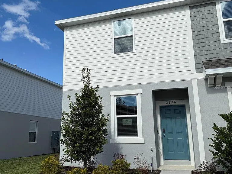 2976 Skyline Loop — Photo 3