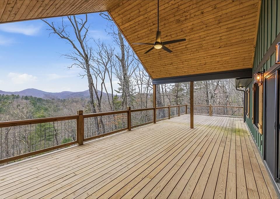 1st image of 960 Woods Mountain Trl