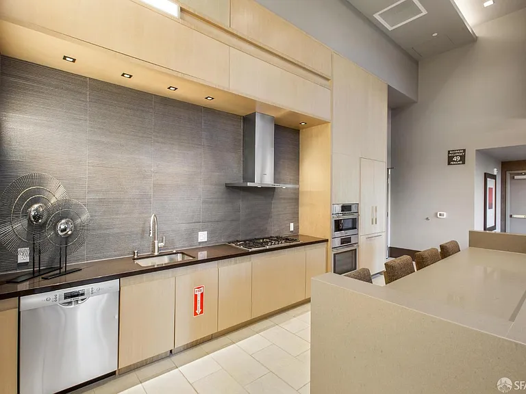708 Long Bridge St #1607 — Photo 37