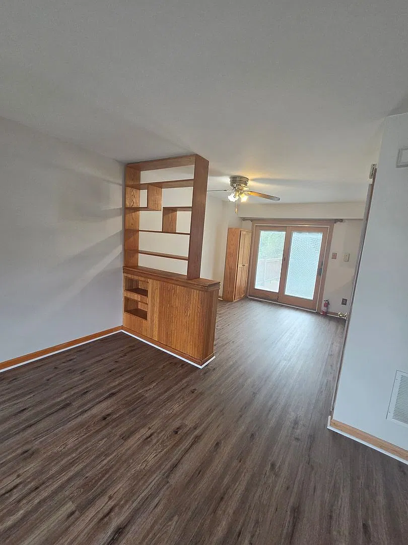 416 S. Saint George Street — Photo 3