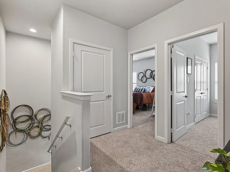 117 Bridle Dr — Photo 31