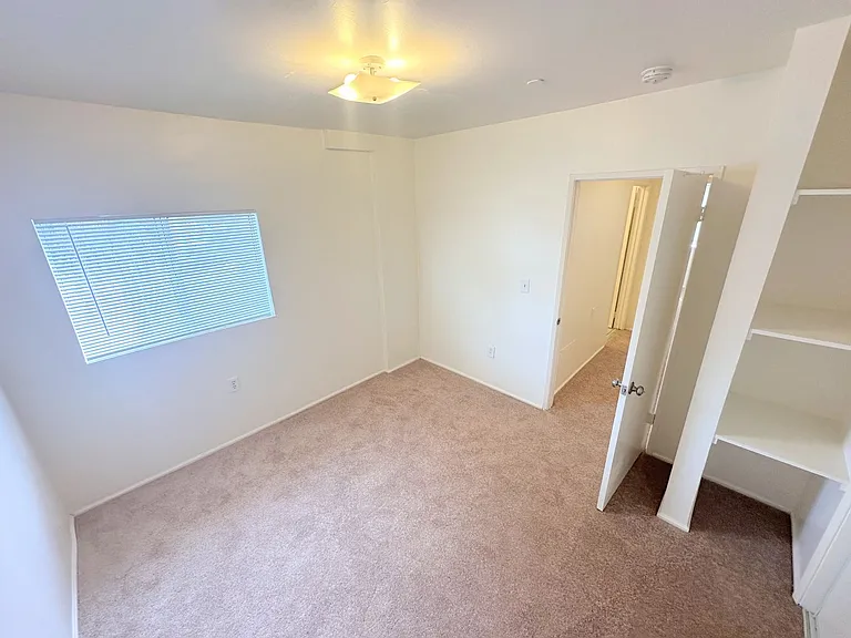 11645 S Figueroa St #3 — Photo 10