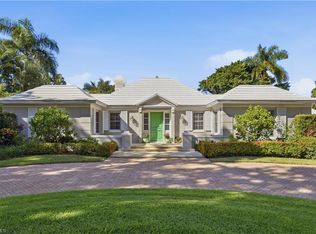 2700 Lantern Ln, Naples, FL 34102