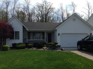 110 Newberry Ln, Lancaster, NY
