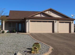 19280 E Scenic Loop Rd, Black Canyon City, AZ 85324