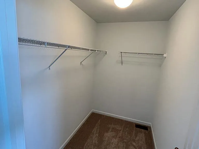 1815 Shady Ln — Photo 17