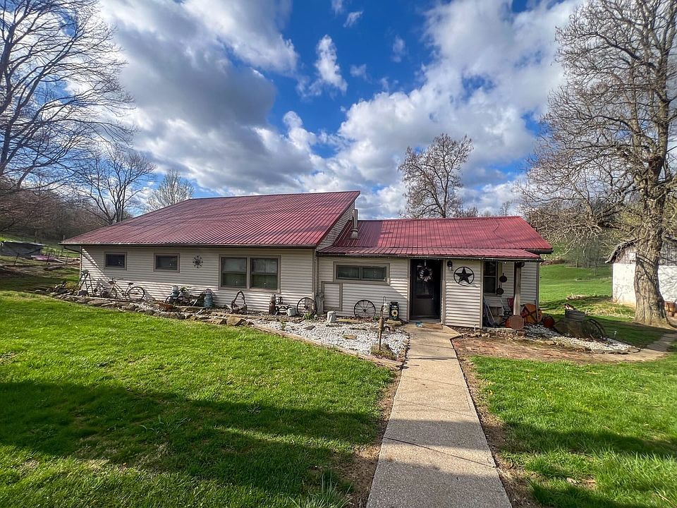1st image of 75940 Smyrna Rd