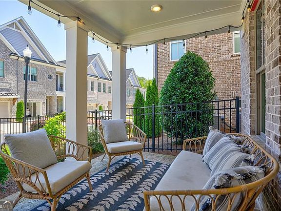 5th image of 231 Atley Pl
