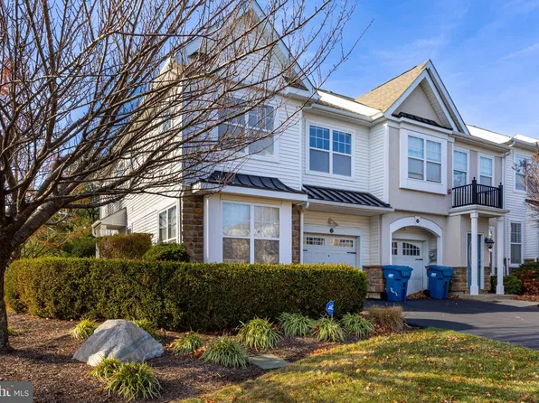 12 Old Cedarbrook Rd, Wyncote, PA 19095