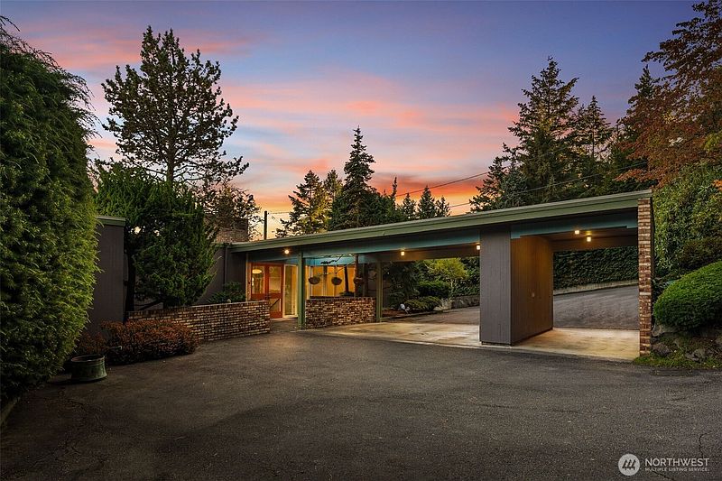 2nd image of 17059 16th Avenue SW