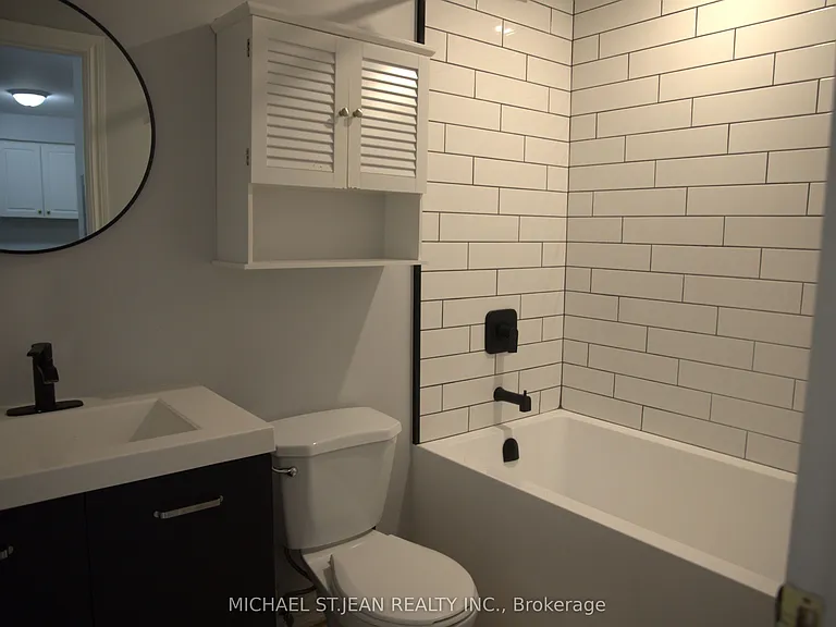 28 Victoria Ave N #314 — Photo 3