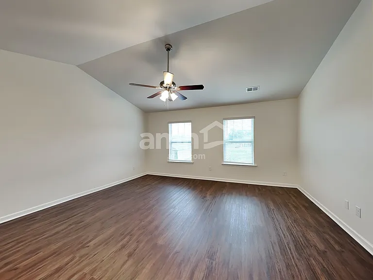 122 Preservation Dr — Photo 10