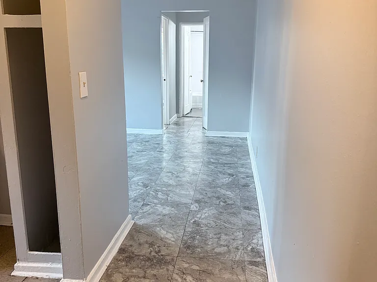 70 Crawford St #6 — Photo 7