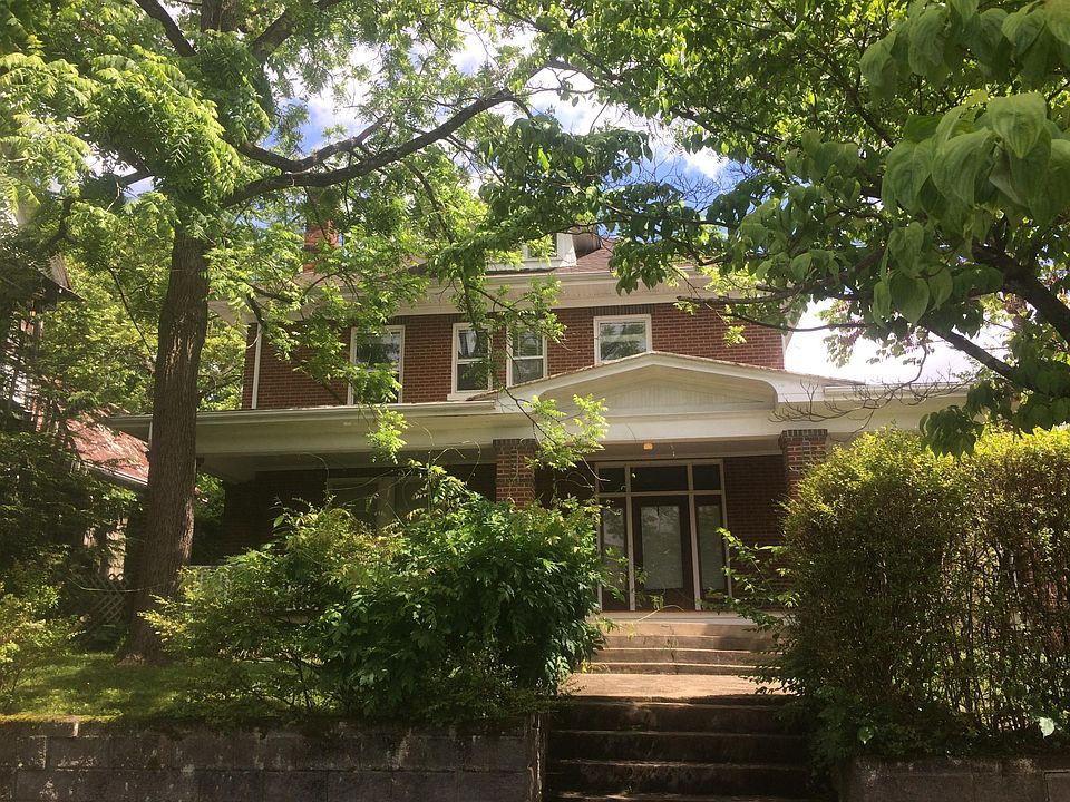 1st image of 317 W Maple St #1
