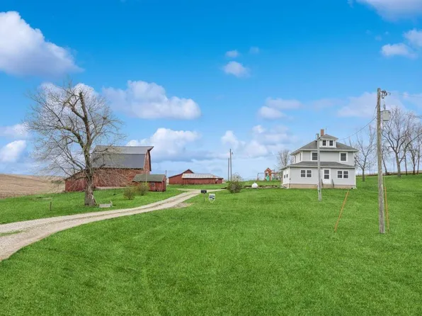 108 S Webster St, Malcom, IA 50157