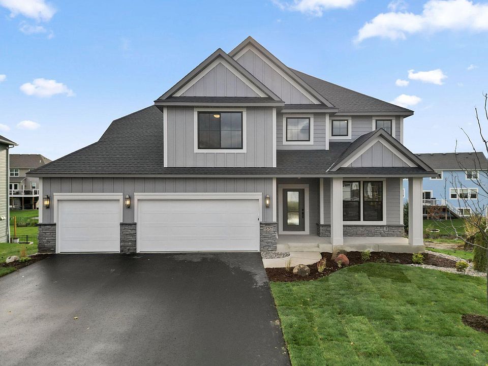 1st image of 15757 Aquila Ave
