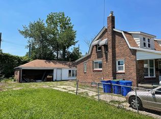 20703 Marie Ave #2, Warren, MI 48089