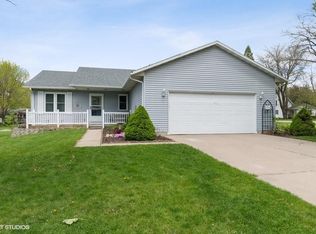 626 S Samson St, Roland, IA 50236