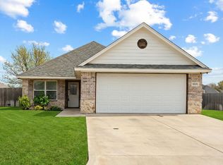 3331 Arrow Creek Dr, Granbury, TX 76049