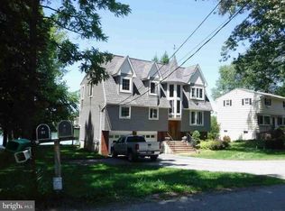 91 Shore Rd, Andover, NJ 07821