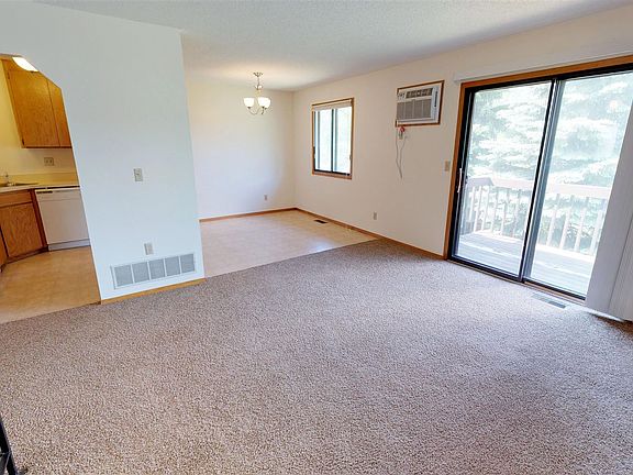 Twin Home Common+ jpg