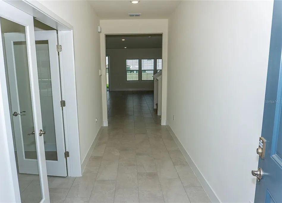 4 bed, 3.0 bath, 3139 sqft, $3,500 — Photo 4