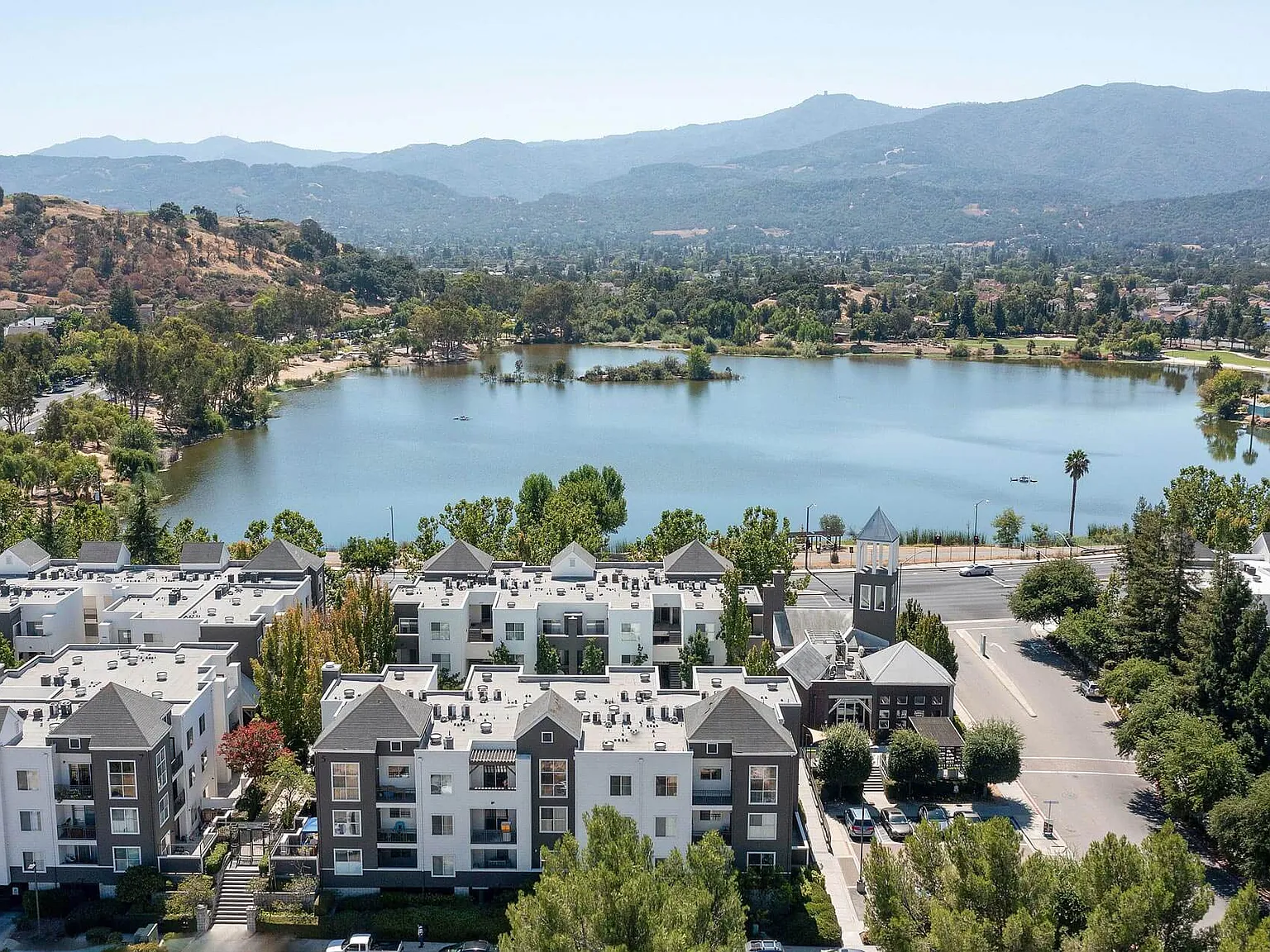 Almaden Lake Village — Photo 2