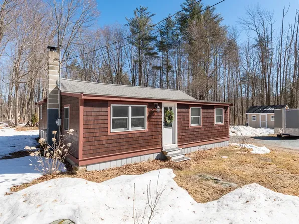 57 Onway Lake Road, Raymond, NH 03077