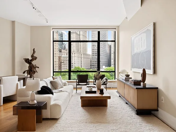 10 Madison Sq W APT 8G, New York, NY 10010