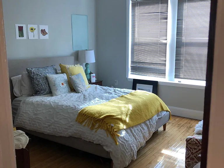 10 Farrington Ave #2 — Photo 31