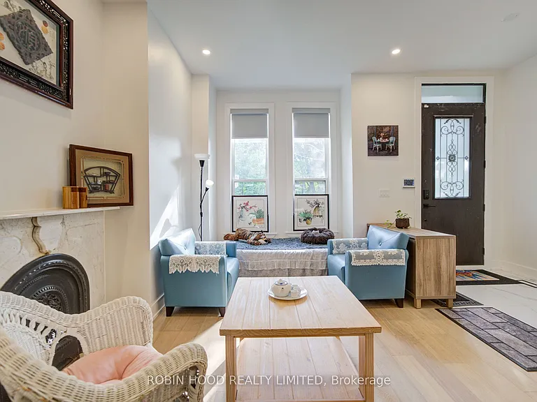 124 Robert St — Photo 4