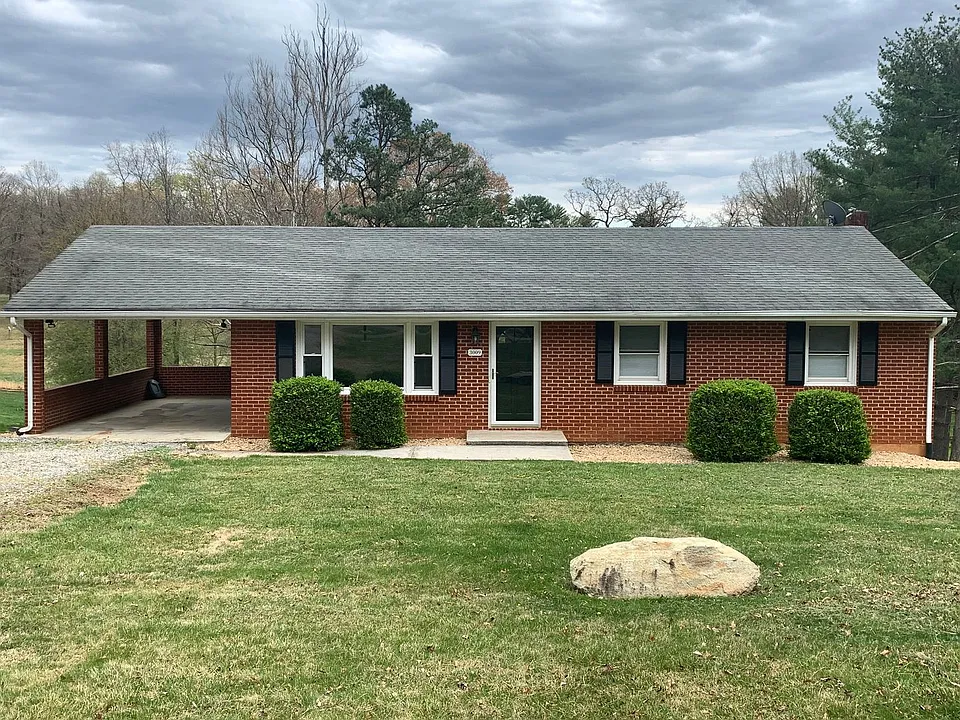 3009 Sleepy Ridge Dr