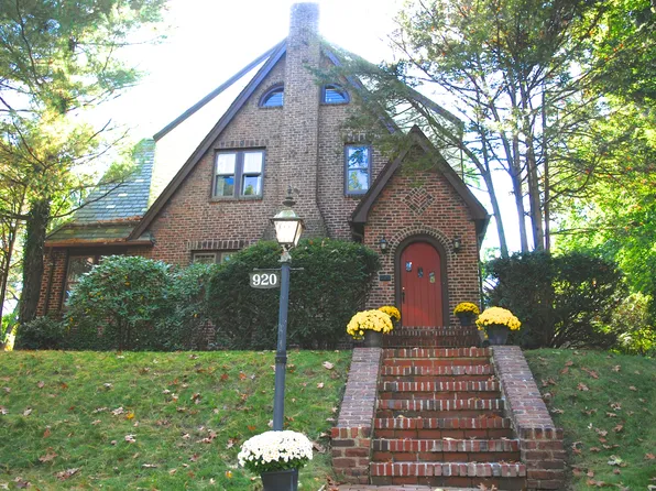 920 Glenview Rd, Ridgewood, NJ 07450