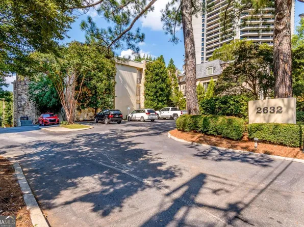 2632 Peachtree Rd NW APT B303, Atlanta, GA 30305