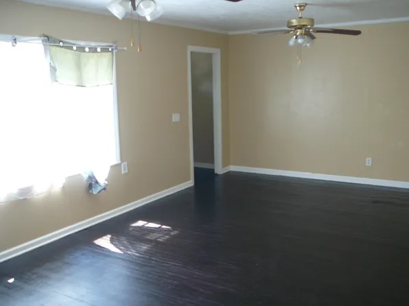 300 S 17th Street, Fort Pierce, FL 34950