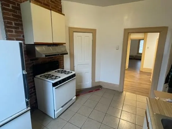 220 Ophelia St, Pittsburgh, PA