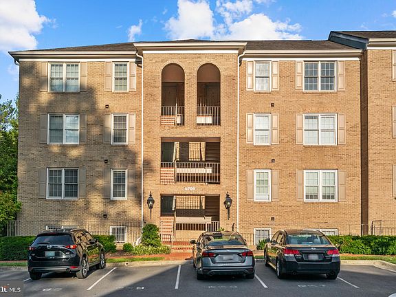 2nd image of 5709 Brewer House Cir APT T2