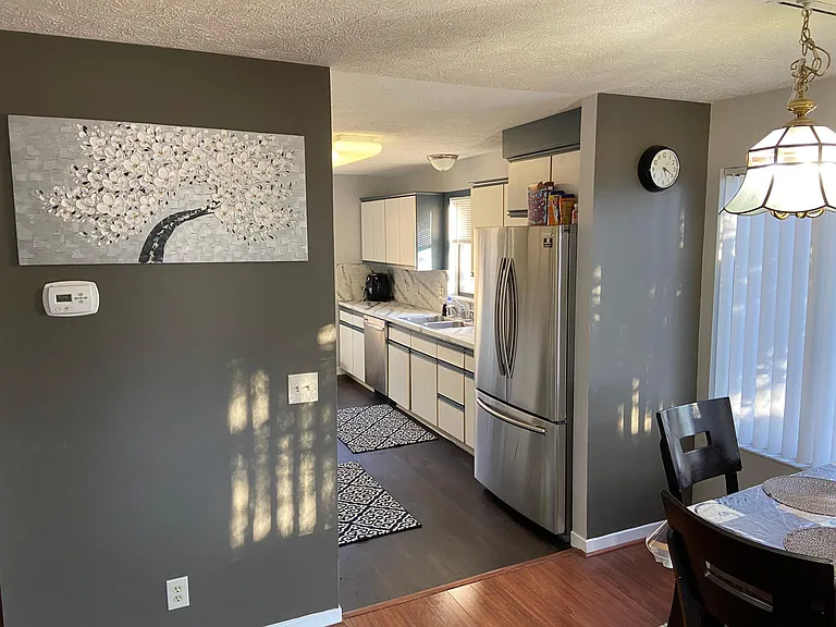 Kitchen Pic 6