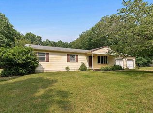 5823 Peach St, Mays Landing, NJ 08330