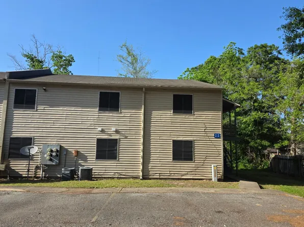 200 Buttercup Dr #517-518, Lafayette, LA 70507