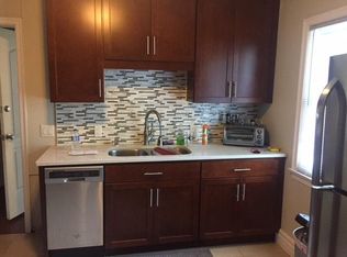 2252 N 71st St, Wauwatosa, WI 53213