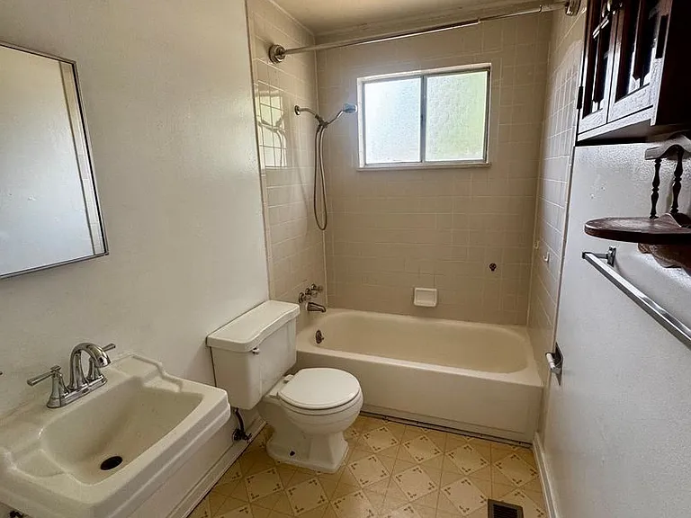 1156 Mount Werner Cir — Photo 9