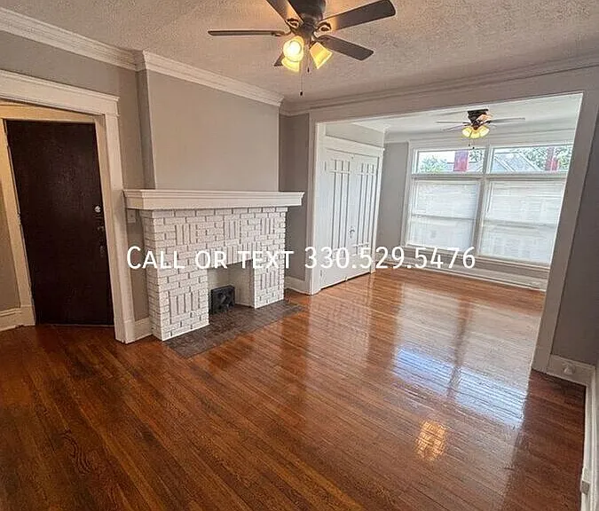 1212 Donald Ave #12 — Photo 2