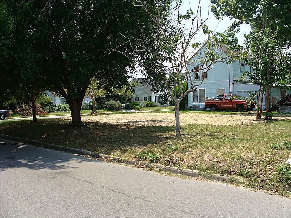 1st image of 608 E Gulf St