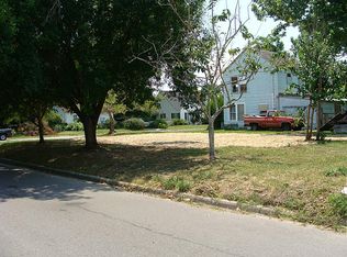 608 E Gulf St, Baytown, TX 77520