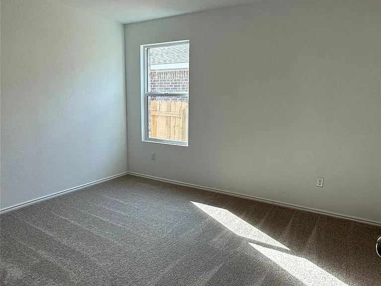 1704 Frontenac St — Photo 12
