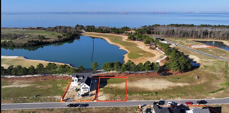1st image of 211 Muirfield Dr